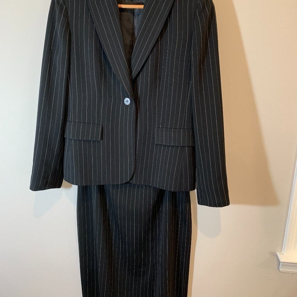 Women's Suit